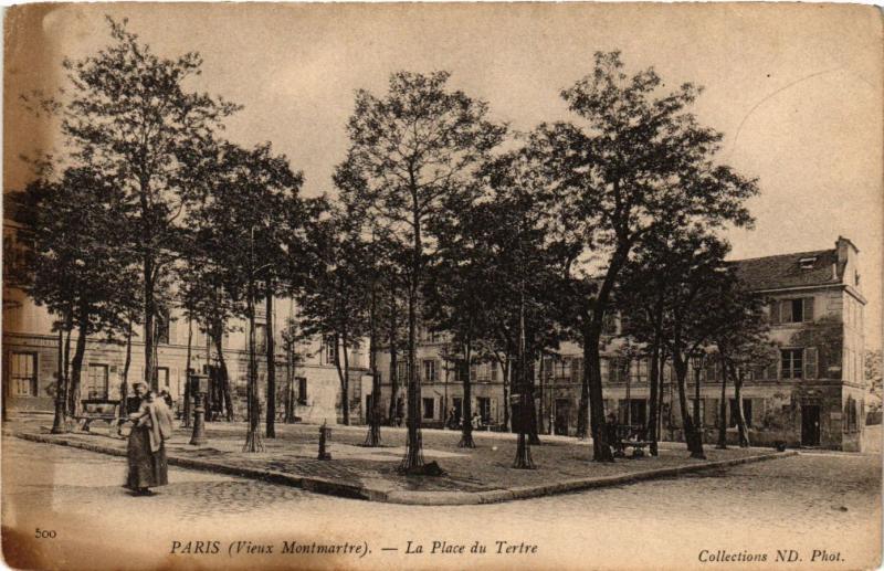 Carte postale ancienne Vieux Montmartre - La Place du Tertre à Paris 18e