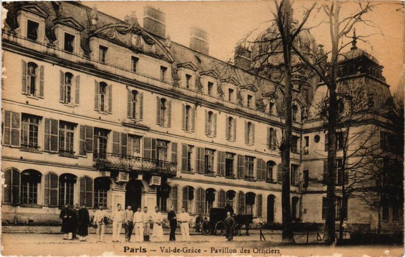 Carte postale ancienne Paris 5e-Val de Grace-Pavillon des Officiers à Paris 5e