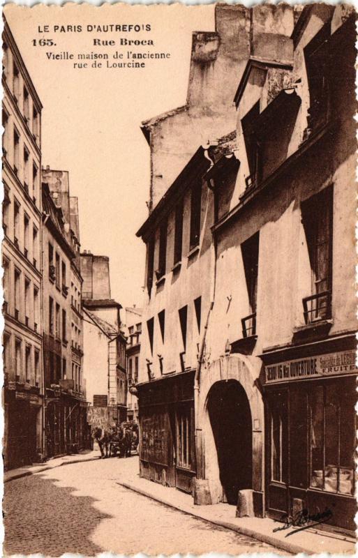 Carte postale ancienne Rue Broca - Vieille maison de l'ancienne rue de Lourcine à Paris 5e