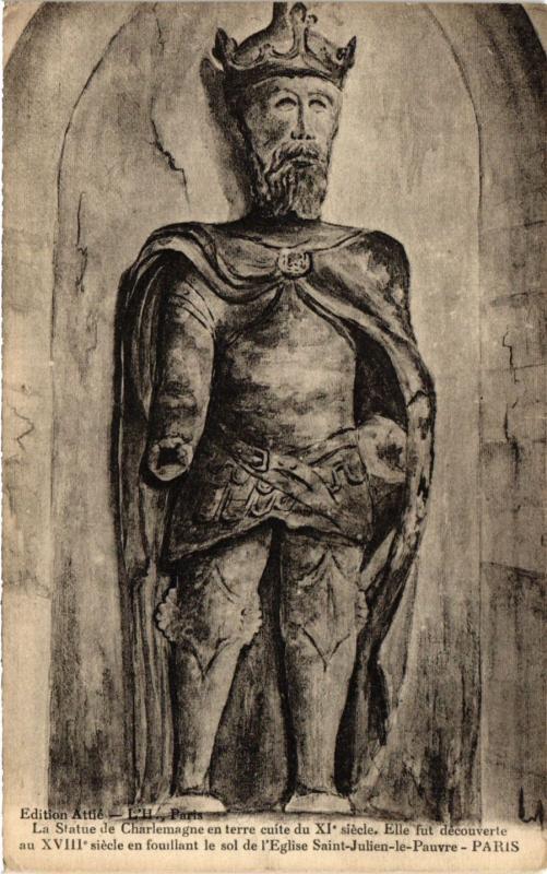 Carte postale ancienne Paris 5e-Statue de Charlemagne à Paris 5e
