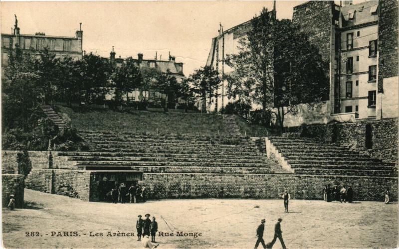 Carte postale ancienne Paris 5e-Les Arénes-Rue Monge à Paris 5e