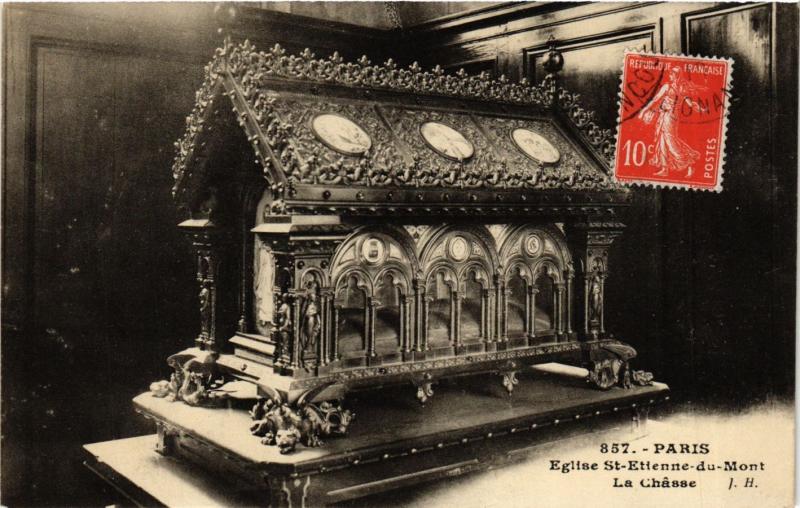 Carte postale ancienne Paris 5e-Eglise Saint Etienne du Mont-La Chásse à Paris 5e