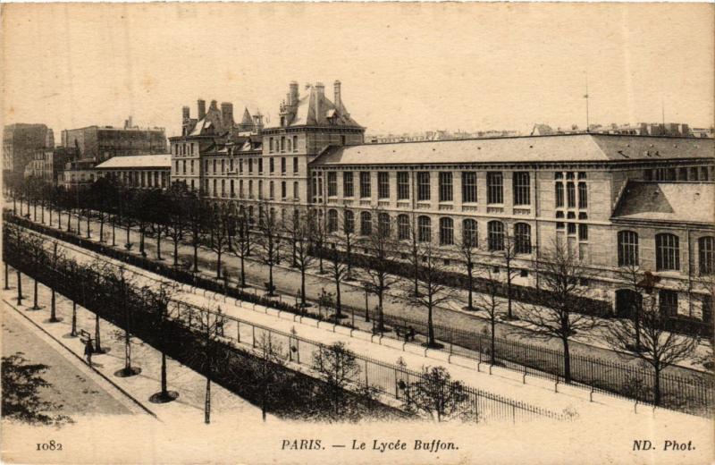Carte postale ancienne Le Lycée Buffon à Paris 15e