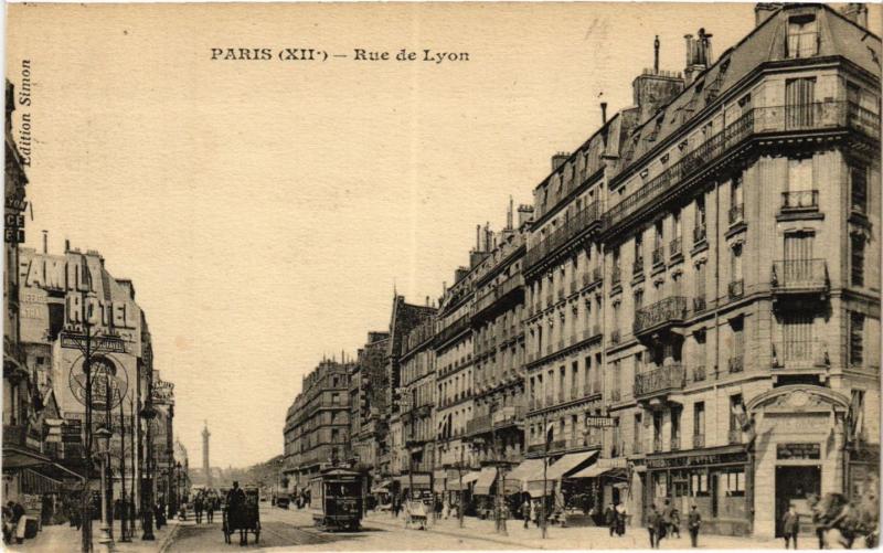 Carte postale ancienne Paris 12e-Rue de Lyon à Paris 12e