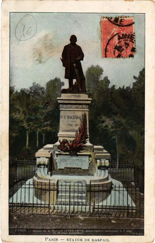 Carte postale ancienne Statue de Raspail à Paris 14e