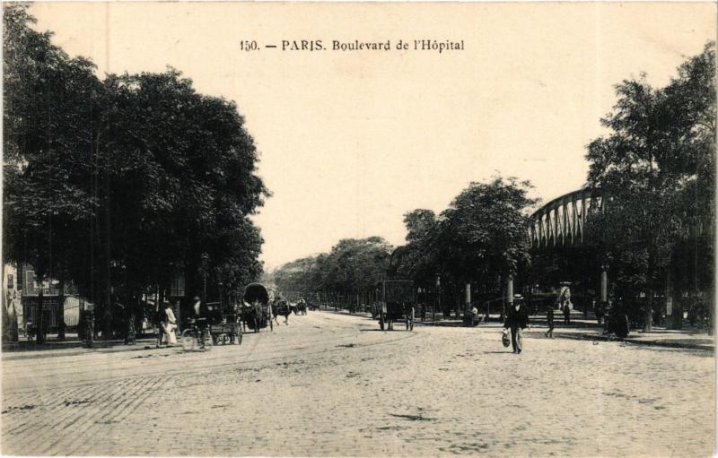 Carte postale ancienne Paris 13e Paris-Boulevard de l'Hopital à Paris 13e
