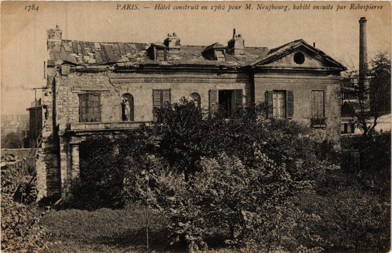 Carte postale ancienne Paris 13e Paris-Hotel construit en 1762 pour M.Neufbourg à Paris 13e