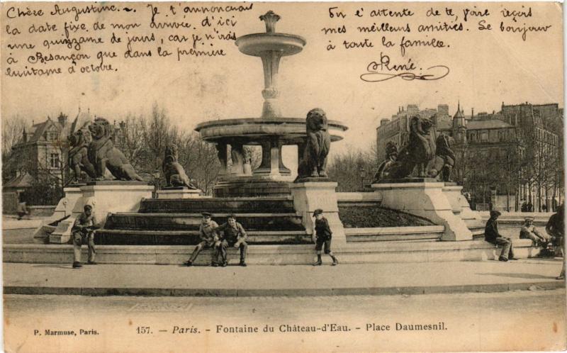 Carte postale ancienne Paris 12e-Fontaine du Cháteau d'Eau-Place Daumesnil à Paris 12e