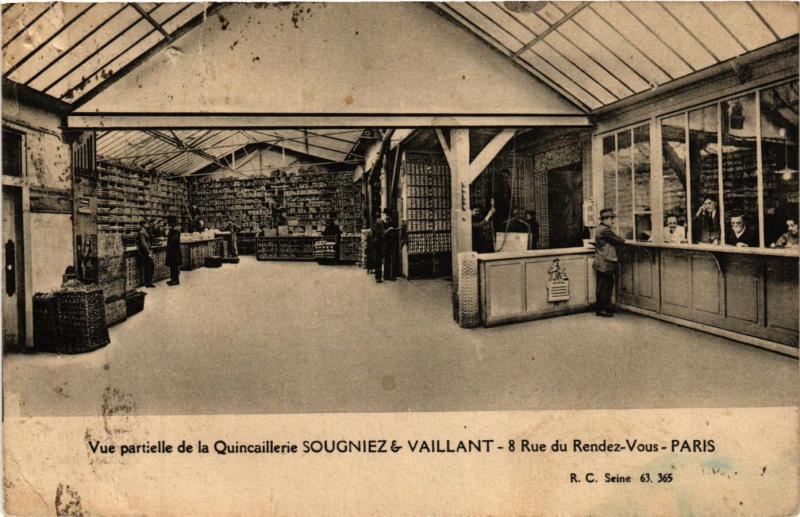 Carte postale ancienne Paris 12e-Vue partielle de la Quincaillerie Sougniez&Vaillant à Paris 12e
