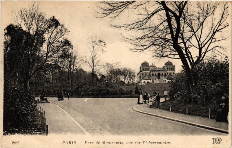 Carte postale ancienne Parc de Montsouris, vue sur l'Observatoire à Paris 14e
