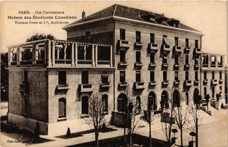 Carte postale ancienne Cité Universitaire - Maison des Etudiants Canadiens à Paris 14e