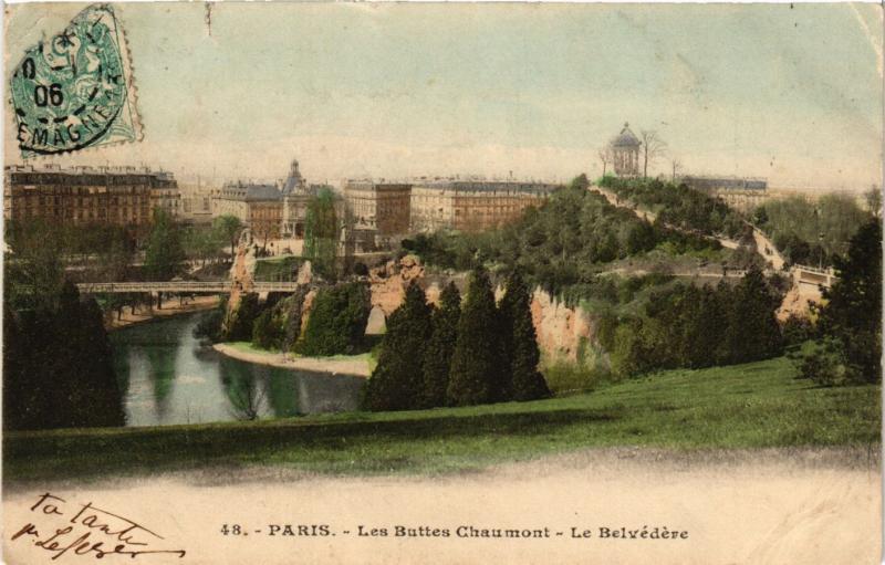 Carte postale ancienne Les Buttes Chaumont - Le Belvédère à Paris 19e