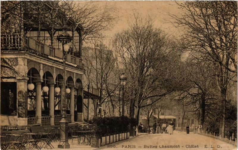 Carte postale ancienne Buttes Chaumont - Châlet à Paris 19e