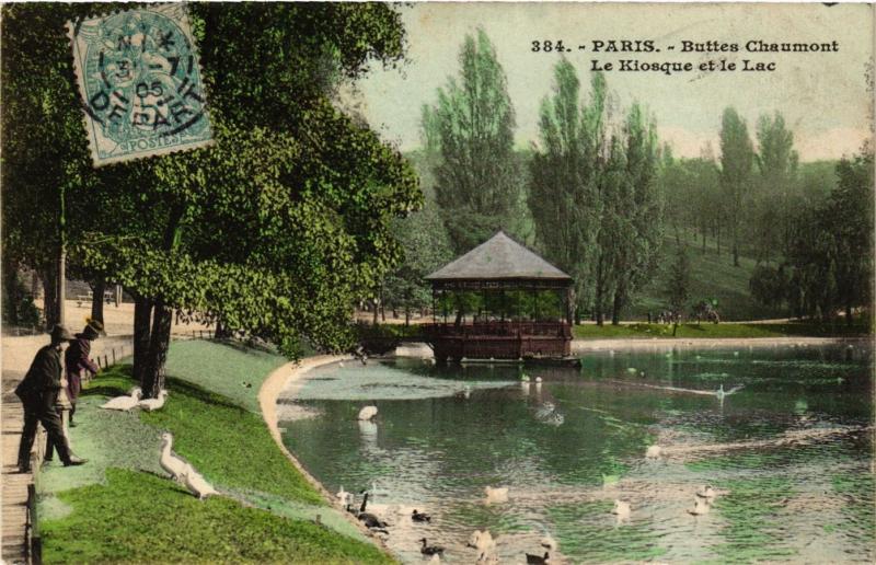 Carte postale ancienne Buttes-Chaumont - Le Kiosque et le Lac à Paris 19e