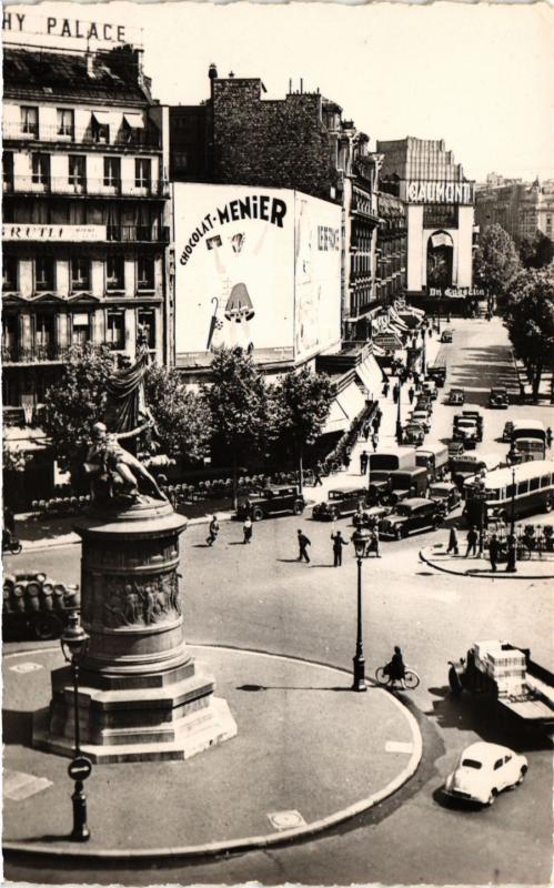 Carte postale ancienne Place Clichy à Paris 17e