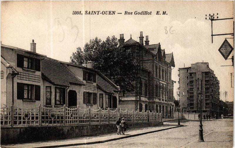 Carte postale ancienne Saint-Ouen Rue Godillot