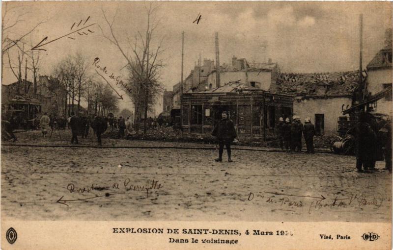 Carte postale ancienne Explosion de Saint-Denis 4 Mars 1916 - Dans le voisinage à Saint-Denis