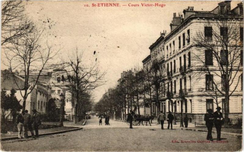 Carte postale ancienne Saint-Etienne - Cours Victor-Hugo à Saint-Étienne