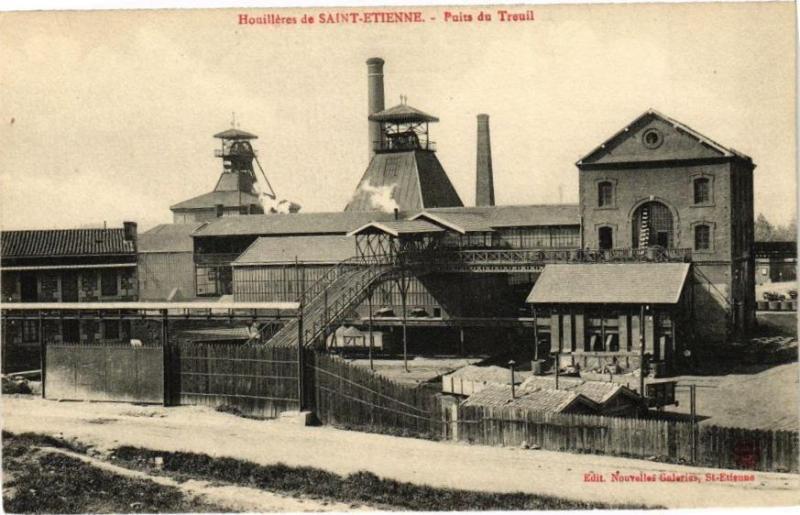 Carte postale ancienne Houllieres de Saint-Etienne - Puits du Treuil