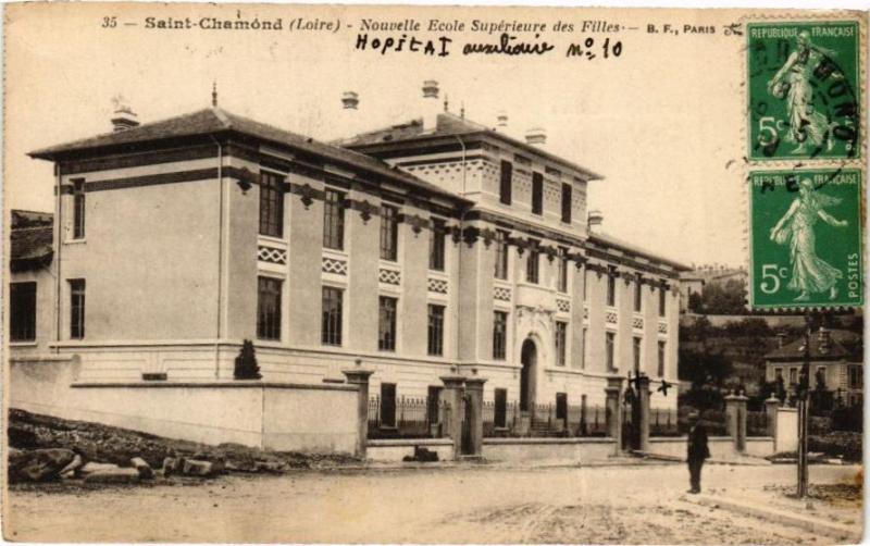 Carte postale ancienne Saint-Chamond - Nouvelle Ecole Supérieure des Filles à Saint-Chamond