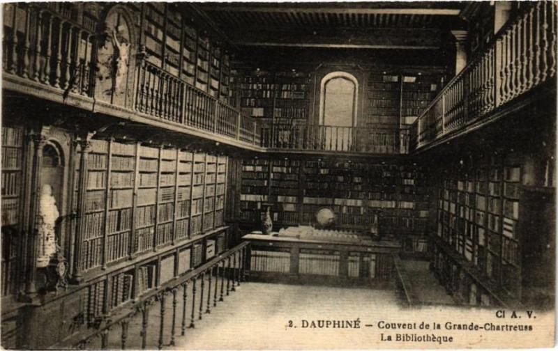 Carte postale ancienne Dauphiné - Couvent de la Grande-Chartreuse - La Bibliotheque