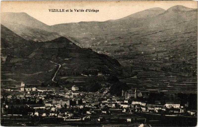 Carte postale ancienne Vizille et la Vallée d'Uriage à Vizille