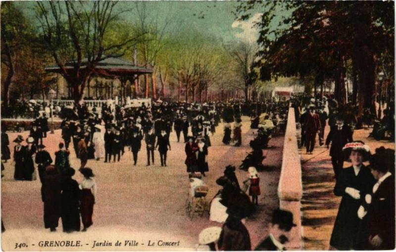 Carte postale ancienne Grenoble - Jardin de Ville - Le Concert à Grenoble