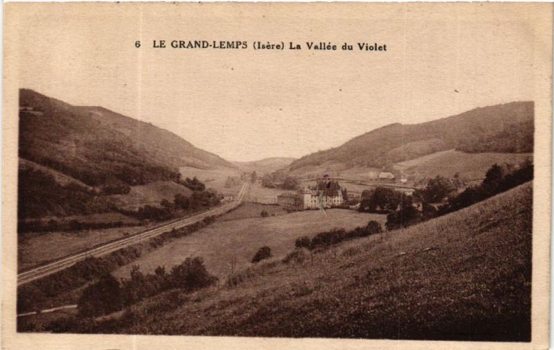 Carte postale ancienne Le Grand-Lemps - La Vallée du Violet au Grand-Lemps