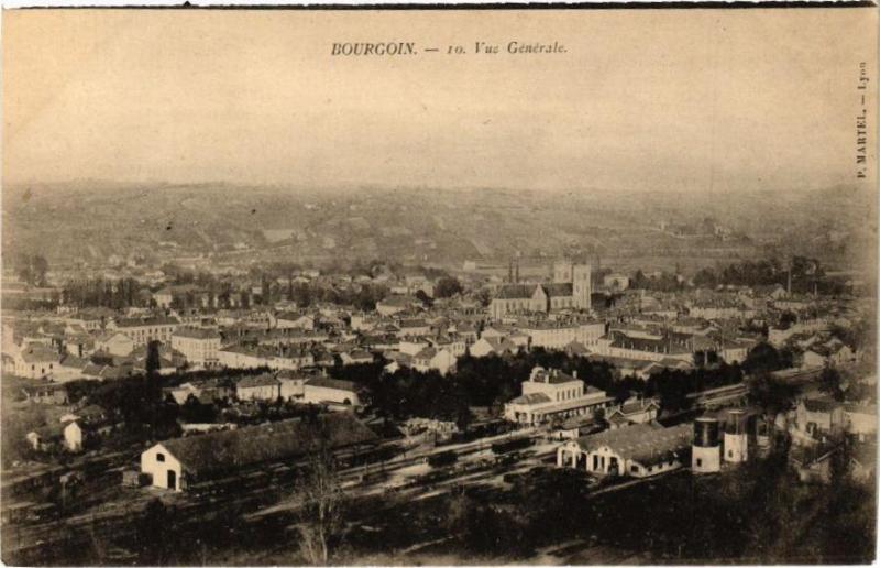 Carte postale ancienne Bourgoin - Vue générale