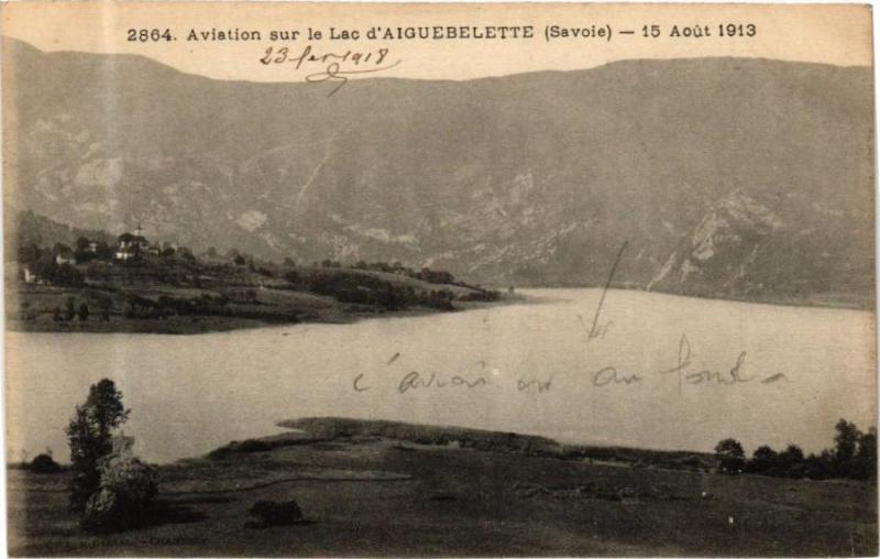 Carte postale ancienne Aviation sur le Lac d'Aiguebelette