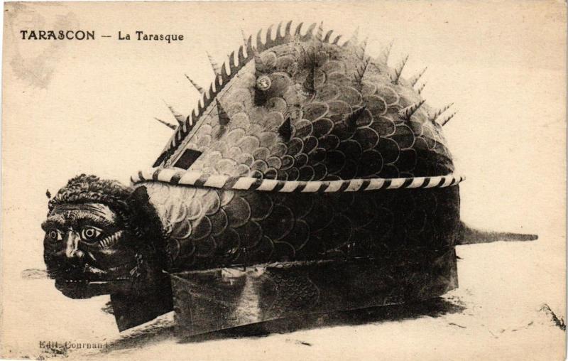 Carte postale ancienne Tarascon-La Tarasque à Tarascon