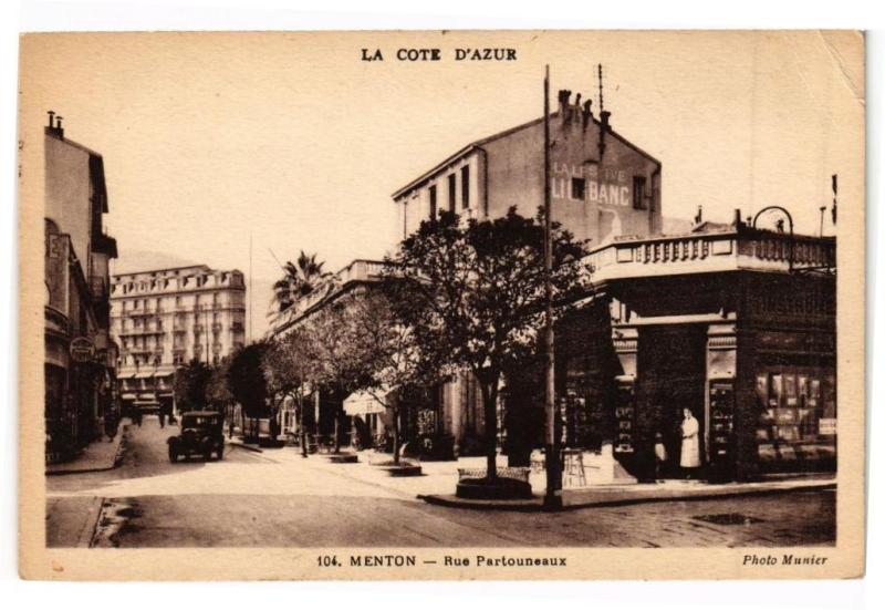 Carte postale ancienne Menton - RUe Partouneaux à Menton