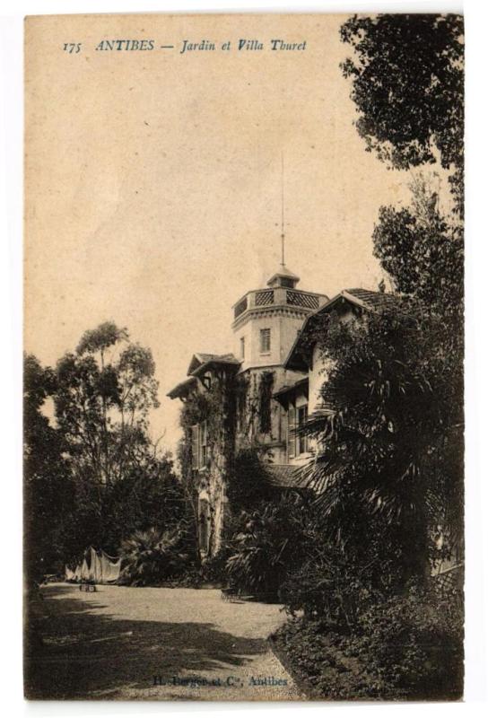 Carte postale ancienne Antibes - Jardin et villa thuret à Antibes