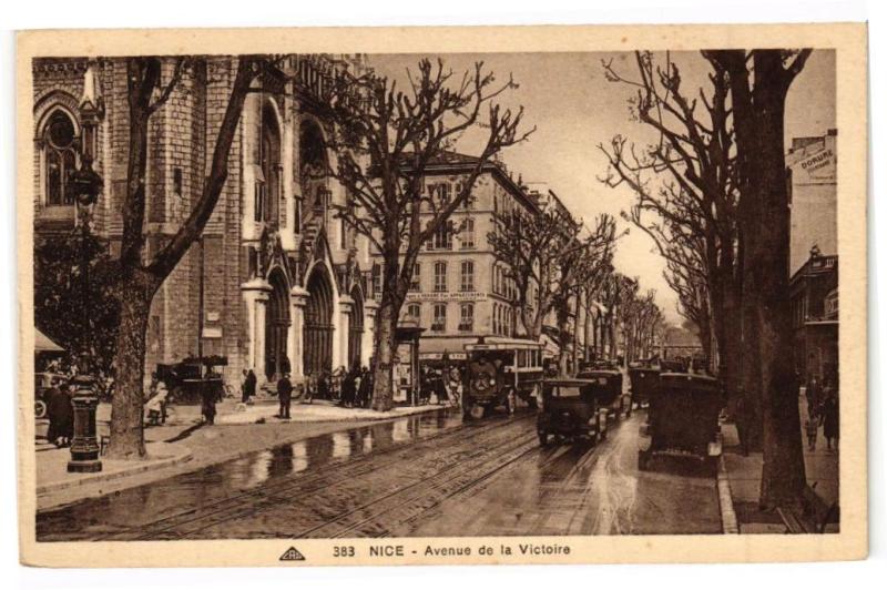 Carte postale ancienne Nice - aVENUE De La Victoire à Nice