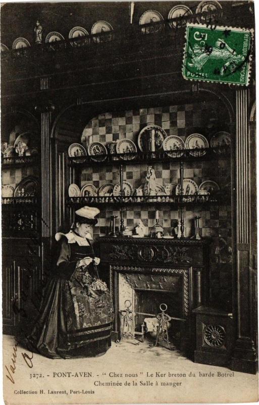 Carte postale ancienne Pont-Aven - Chez nous Le Ker breton du harde Botrel - La Cheminée à Pont-Aven