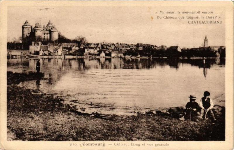 Carte postale ancienne Combourg-Chateau Etang et vue générale à Combourg