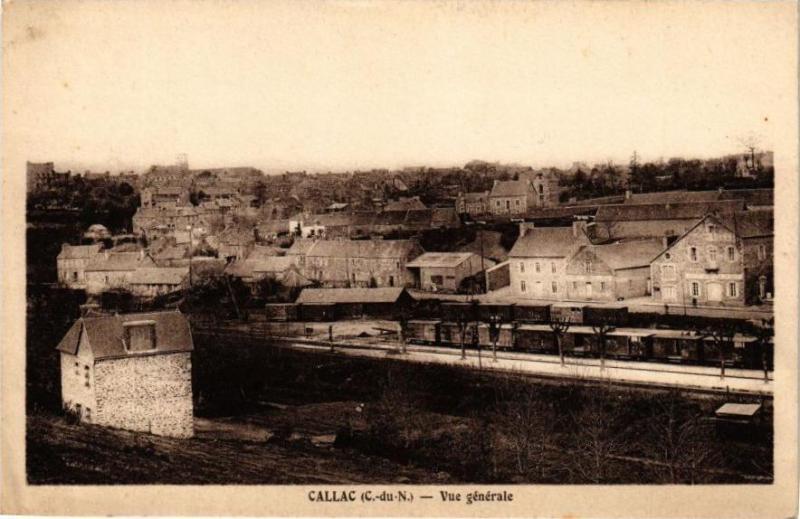 Carte postale ancienne Callac - Vue générale à Callac