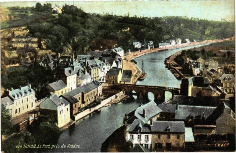 Carte postale ancienne Ed. Aqua 870 Dinan Le Port prise du Viaduc à Dinan