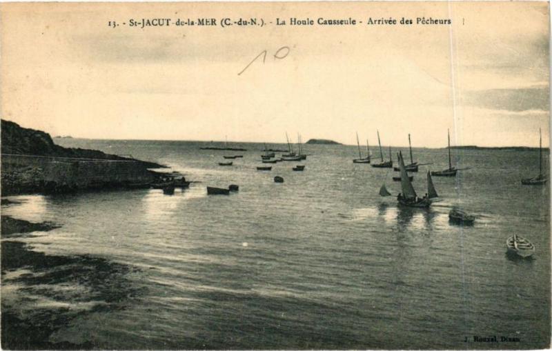 Carte postale ancienne Saint-Jacut de la Mer-La Houle Causseule-Arrivée des Pécheurs à Saint-Jacut-de-la-Mer