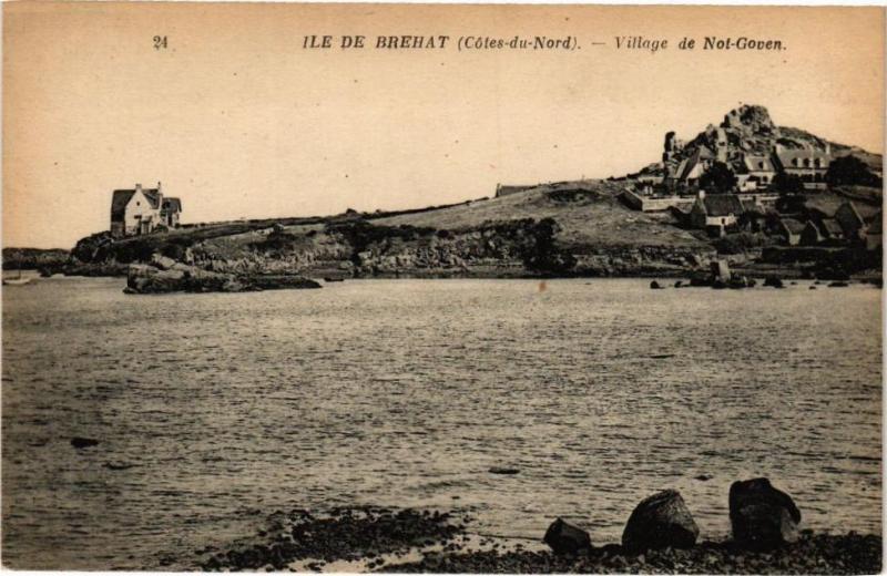 Carte postale ancienne Ile de Brehat-Village de Not Goven