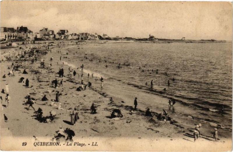 Carte postale ancienne Quiberon - La Plage à Quiberon