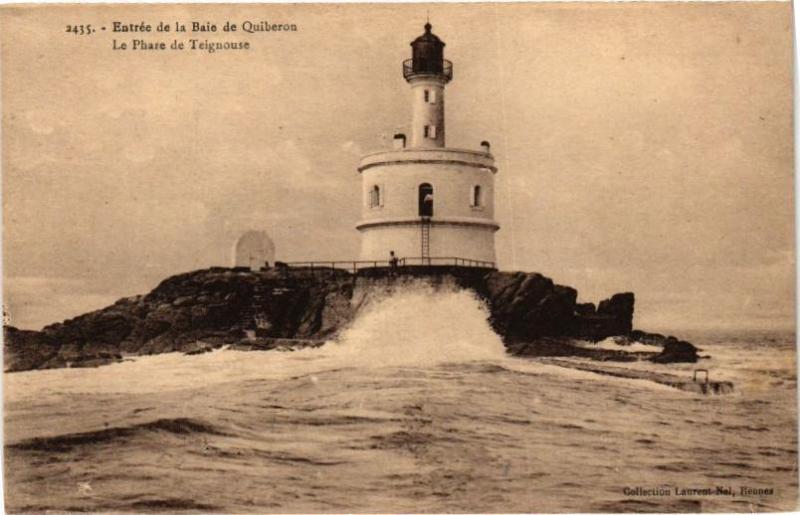 Carte postale ancienne Entrée de la Baie de Quiberon - Le Phare de la Teignouse à Quiberon