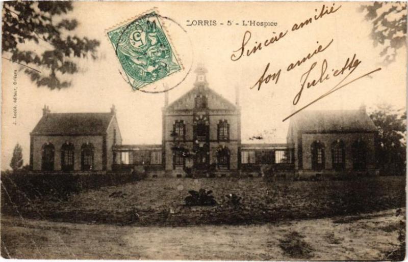 Carte postale ancienne Lorris - L'Hospice à Lorris