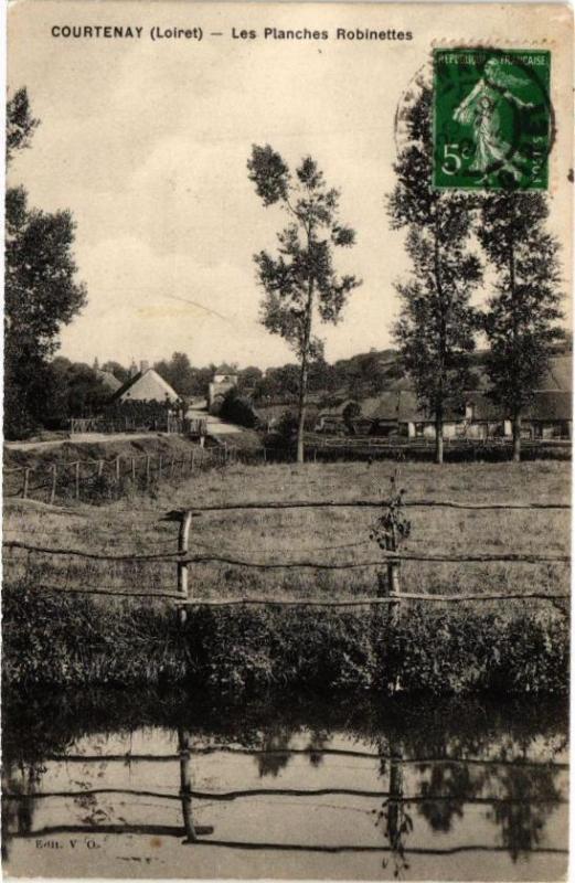 Carte postale ancienne Courtenay-Les Planches Robinettes à Courtenay