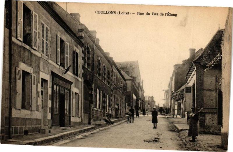 Carte postale ancienne Coullons - Rue du Bas de l'Etang à Coullons