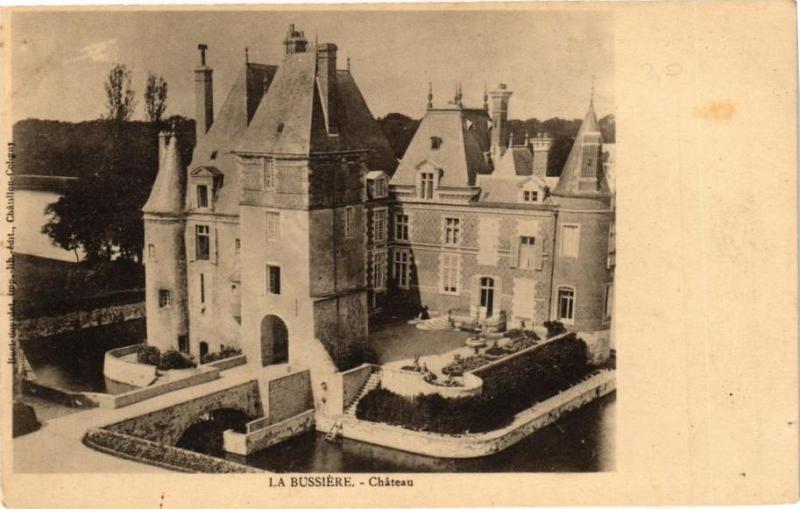Carte postale ancienne La Bussiere - Chateau à La Bussière