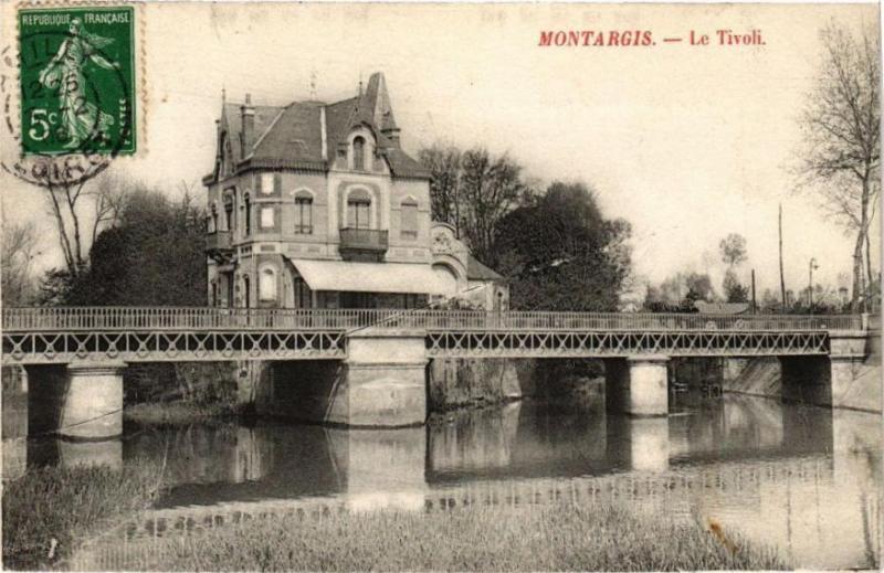 Carte postale ancienne Montargis - Le Tivoli à Montargis