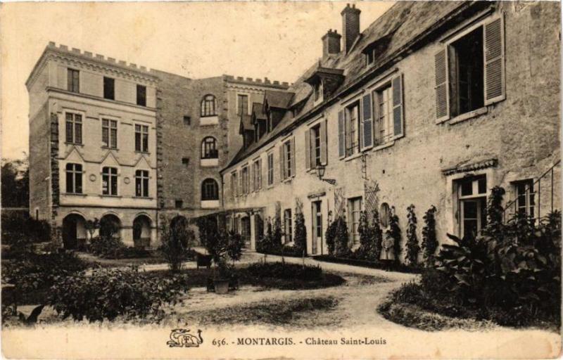 Carte postale ancienne Montargis - Chateau Saint-Louis à Montargis