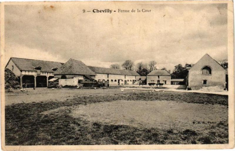 Carte postale ancienne Chevilly - Ferme de la Cour à Chevilly