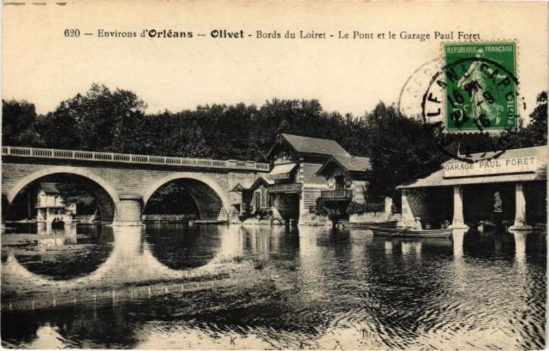 Carte postale ancienne Env. d'Orleans - Olivet - Bords du Loiret - Le Pont et le Garage à Olivet